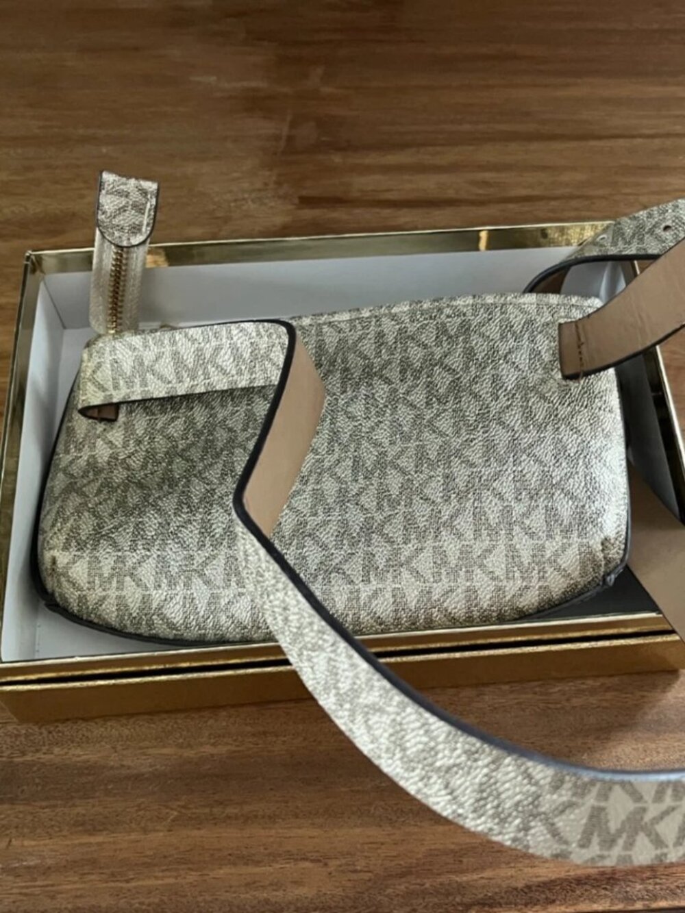 Michael Kors Women's Cambodia Crossbody Logo Belt BaBelt Bag Metallic Gold-NWB